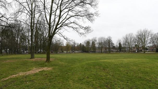 <p>Ob gewisse Teilstücke im Park oder Flächen am Schwimmbad und hinter der Patronage: In Kelmis gibt es viele öffentliche Grünflächen, die künftig weiter aufgewertet werden sollen.</p>
