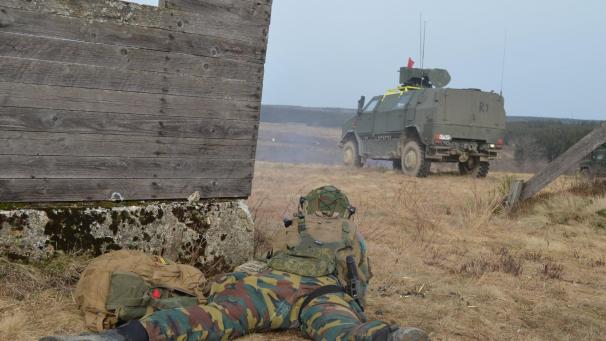 <p>Weniger die Häufigkeit der Schießübungen auf dem Truppenübungsplatz Elsenborn, sondern vielmehr deren Intensität und die eingesetzte Munition stellen aus der Sicht von Büllingens Bürgermeister Friedhelm Wirtz ein Problem dar.</p>