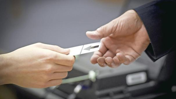 <p>Bei den Wahlen zum PDG sollen in Zukunft auch Ostbelgier mitmachen können, die im Ausland leben. Foto: David Hagemann</p>