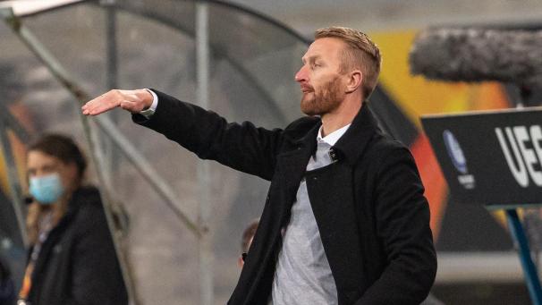 <p>Wim De Decker (hier noch bei AA Gent) ist neuer Trainer in Deinze.</p>