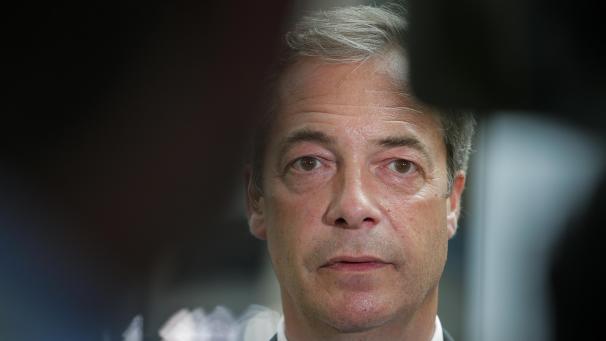<p>Der britische Politiker und Brexit- Befürworter Nigel Farage tritt als Chef seiner Brexit-Partei ab.</p>