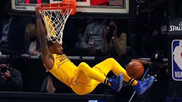 <p>In der Auswahl von Kevin Durant war Damian Lillard (Bild) von den Portland Trail Blazers mit 32 Zählern erfolgreichster Werfer.</p>