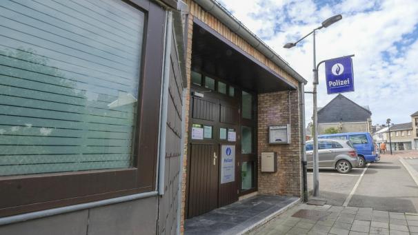 <p>Zwei Beamte des Kommissariats Kelmis wurden bei einem Einsatz angegriffen.</p>