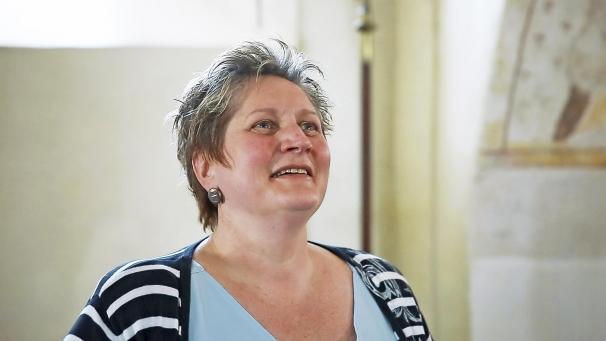 <p>Das St.Vither Krankenhaus hatte vor Kurzem die Trennung von Ingrid Mertes (Bild) bekannt gegeben. Nun haben Beschäftigte einen offenen Brief an die langjährige Direktorin gerichtet.</p>