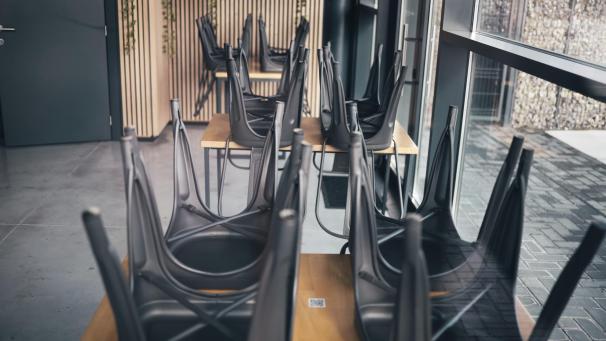 <p>Das Gaststättengewerbe soll am 1. Mai wieder öffnen dürfen. Für die Vivant-Fraktion ist das zu spät.</p>