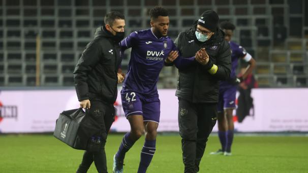 <p>Hannes Delcroix verletzte sich am vergangenen Wochenende im Spiel gegen Kortrijk.</p>