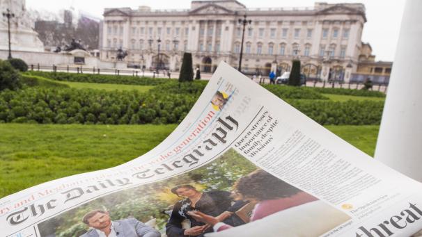 <p>Prinz Harry und Herzogin Meghan haben in einem brisanten Interview schwere Vorwürfe gegen das britische Königshaus erhoben. Der Palast hat nun am Dienstagabend reagiert.</p>