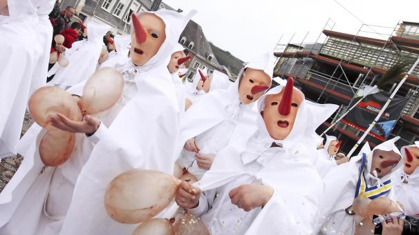 <p>Die Blancs Moussis müssen ihre Maske zu Hause lassen.</p>