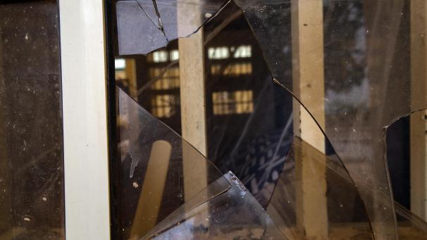 <p>Nicht nur in einer Mine wurden Menschen entführt, sondern auch in einer Schule.</p>