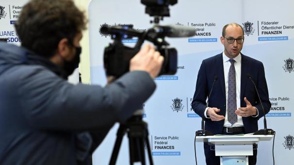 <p>Hat Geldscheinen und -münzen den Kampf angesagt: Vincent Van Peteghem.</p>