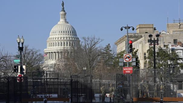 <p>Blick auf das Kapitol, wo es am 6. Januar zu Krawallen gekommen war.</p>