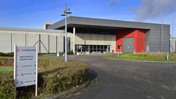 <p>Ein Blick von außen auf das Gefängnis von Hasselt</p>