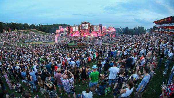<p>Ein Schnappschuss vor Corona: Das Tomorrowland-Festival ist weltberühmt und zieht seit Jahren etliche Besucher in die Gemeinde Boom.</p>
