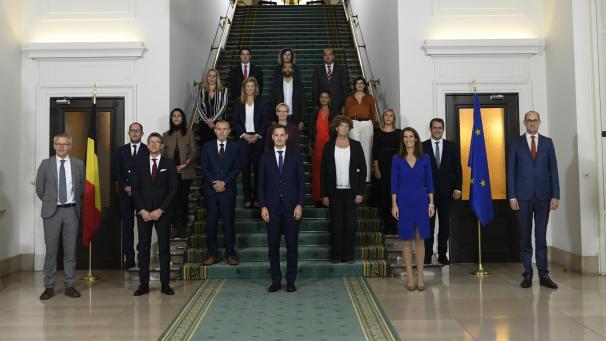 <p>Die Verhandlungen zur Bildung der Regierung De Croo dauerten 493 Tage.</p>