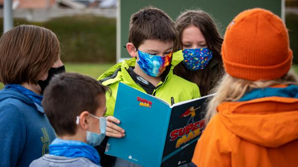 <p>Unicef Belgien, die Covid-19 Task Force der belgischen Kinderärzte und die belgische Akademie für Pädiatrie sind gegen mögliche Schulschließungen.</p>