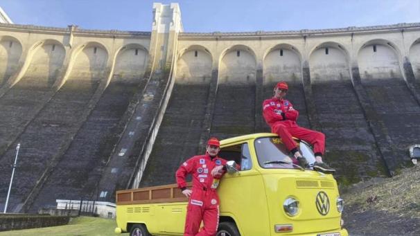 <p>Simon Jouck (links) und Clemens Noé gewannen den Fotowettbewerb und dürfen die Göhltal Classic kostenlos mitfahren.</p>