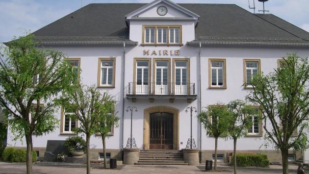 <p>In Ulflingen zeigen sich der Schöffenrat wenig angetan von einer Fusion mit Weiswampach.</p>