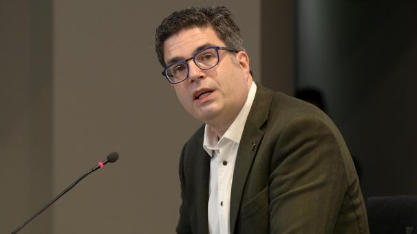 <p>Virologe Steven Van Gucht spricht sich für härtere Maßnahmen aus.</p>