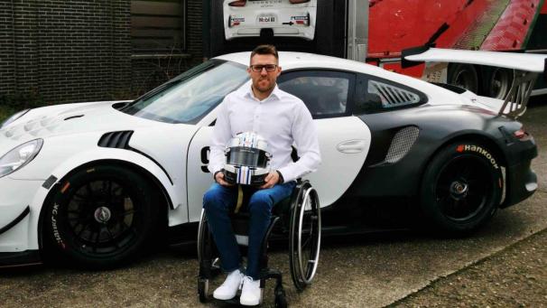 <p>Der querschnittsgelähmte Rennfahrer Nigel Bailly fährt den von ACM Mobility Car umgerüsteten Porsche 991 GT3 Cup MR des Speedlover Racing Teams aus Mol.</p>
