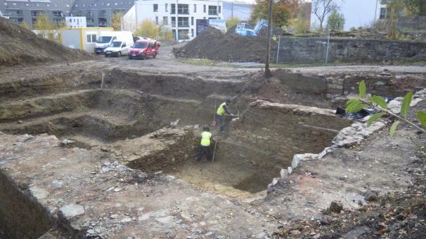 <p>„Wir müssen zu Potte kommen mit der dritten Grabung“, sagen Vertreter der Bürgerinitiative. Unter anderen soll der Raum zwischen den beiden freigelegten Türmen erschlossen werden.</p>