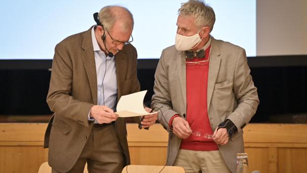 <p>Gehen politisch künftig getrennte Wege: Erwin Güsting (l.) und Ulrich Deller.</p>