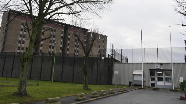 <p>Das Gefängnis von Lantin war kürzlich Schauplatz einer „illegalen“ Verrentungsfeier eines Mitarbeiters.</p>