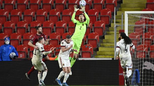 <p>Thibaut Courtois rechnet fest damit, dass Eden Hazard bei EM für die Roten Teufel auflaufen wird.</p>