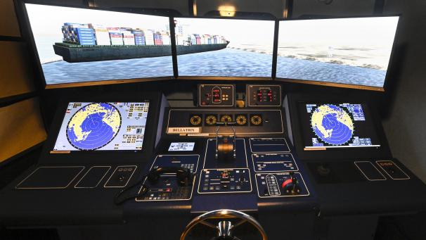 <p>Eine Simulation der Höheren Seefahrtschule zeigt die Havarie des Frachters „Ever Given“ im Suezkanal.</p>