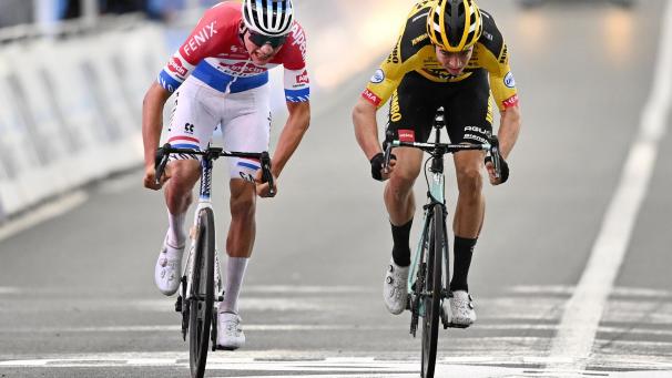 <p>Millimeterentscheidung im Vorjahr: Damals gewann Mathieu van der Poel (links) vor Wout Van Aert.</p>