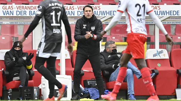 <p>Benat San José</p>