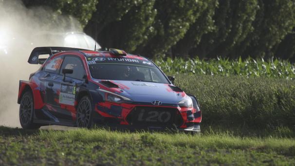 <p>Heimspiel für Thierry Neuville (Hyundai) bei der Ypern-Rallye 2021: Hier eine Aufnahme von seinem siegreichen Gastspiel 2019 im Westhoeck.</p>