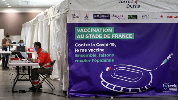 <p>Das Stade de France wird zum Impfzentrum umfunktioniert.</p>