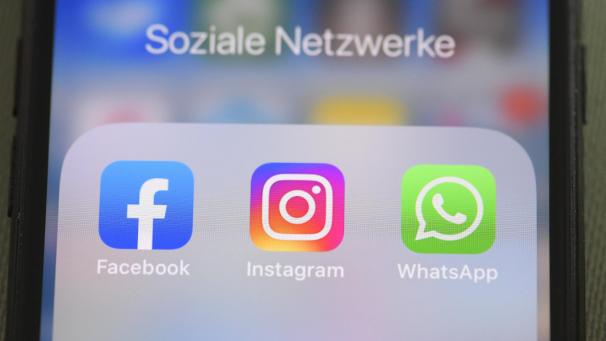 <p>Zwischen 40 und 50 Textnachrichten schickte der Mann der Tochter seiner Cousine täglich.</p>