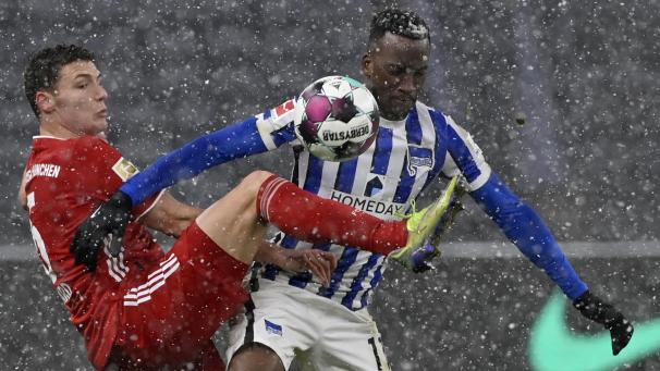 <p>Unter anderem Dodi Lukebakio (rechts) ist positiv auf Corona getestet worden.</p>