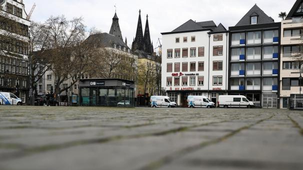 <p>Der Kölner Heumarkt wird demnächst ab 21 Uhr menschenleer sein.</p>