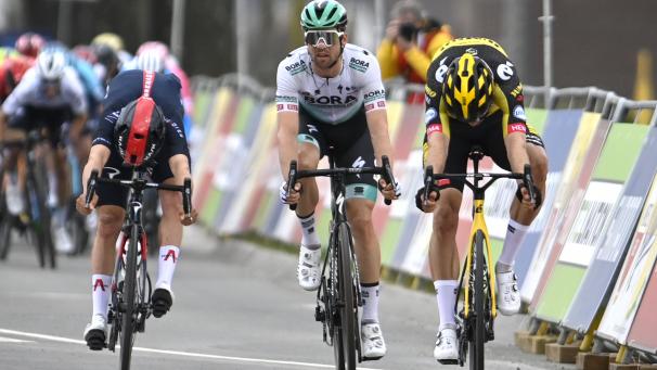 <p>Wout Van Aert (r.) hat das Amstel Gold Race gewonnen.</p>