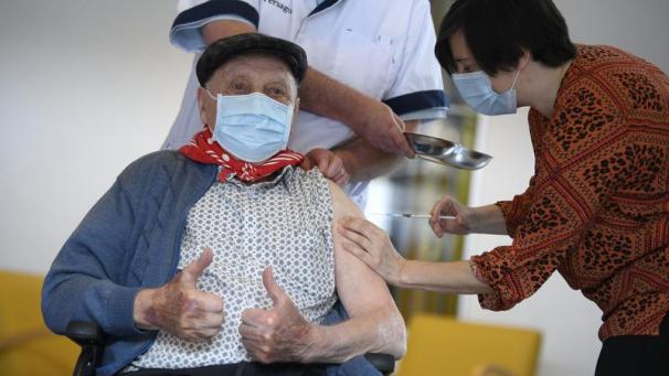 <p>Die Impfungen in den Alten- und Pflegeheimen haben sich bezahlt gemacht.</p>