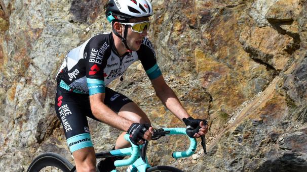 <p>Simon Yates auf dem Weg zum Etappensieg.</p>