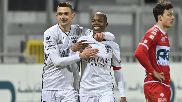 <p>Smail Prevljak und Knowledge Musona gehörten zu den „Tops“ der AS-Saison.</p>