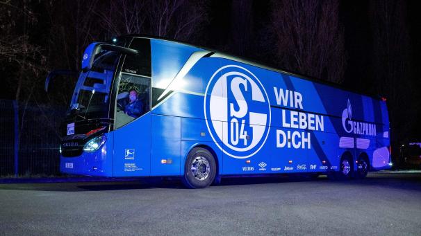 <p>Der FC Schalke 04 ist aus der Bundesliga abgestiegen.</p>