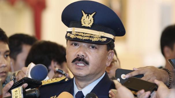 <p>Luftmarschall Hadi Tjahjanto erklärte, dass das Unterseeboot KRI Nanggala-402 vermutlich gesunken sei.</p>