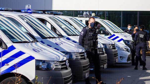 <p>Die Lütticher Polizei hat Anweisungen bekommen, wie sie am 1. Mai gegen etwaige Öffnungen von Terrassen vorgehen soll.</p>