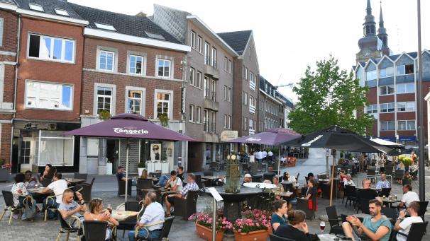 <p>Kann man sich in Eupen – wie im vergangenen Jahr – auch 2021 wieder ohne Autolärm auf einer Terrasse in der Innenstadt unterhalten?</p>