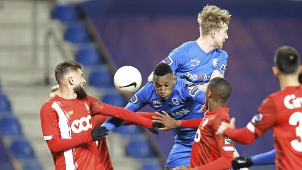 <p>Zum dritten Mal treffen Standard Lüttich und Genk diese Saison aufeinander, erstmals wird es einen Sieger geben.</p>