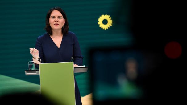 <p>Nach der Nominierung von Grünen-Parteichefin Annalena Baerbock als Kanzlerkandidatin Anfang der Woche verzeichnet ihre Partei einen erstaunlichen Zuwachs bei den Mitgliedern. Von Montag bis Freitag stellten nach Grünen-Angaben 2.159 Menschen Beitrittsanträge.</p>
