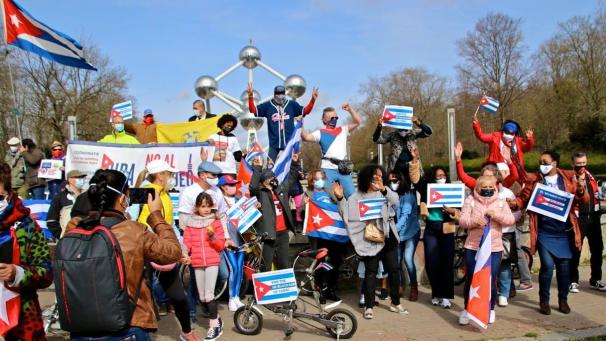 <p>Ein Schnappschuss von Ende März: Am Sonntag haben in Brüssel wieder Anhänger von Cubabel ihrem Unmut Luft gemacht.</p>