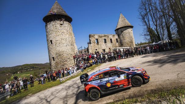 <p>Zum dritten Mal 2021 auf Platz drei: Thierry Neuville-Martijn Wydaeghe (Hyundai).</p>
