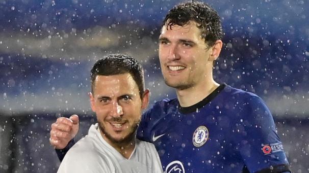 <p>Eden Hazard (links, neben Chelseas Andreas Christensen) spielte am Dienstag eine halbe Stunde lang.</p>