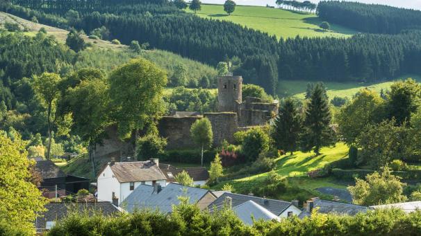 <p>Natur und Kulturerbe sind zwei der Pluspunkte der Gemeinde Burg-Reuland. Dies spiegelt sich auch im Angebot von „Charming Villages».</p>