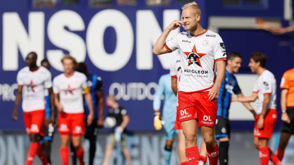 <p>Hört mit dem Fußball auf: Olivier Deschacht.</p>